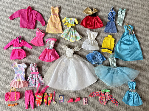 Vintage 1990s barbie - 1990s, ball