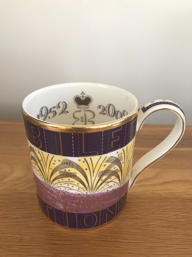 Wedgwood queen elizabeth - queen,