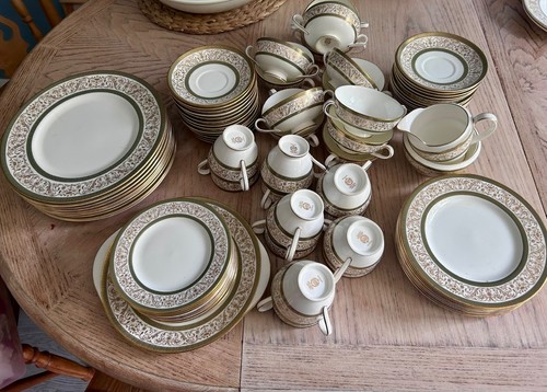 Minton aragon china plates - aragon,