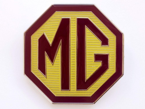 Front grill boot lid - or,