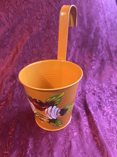 Hand painted orange - painted, canal
