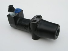 1958 - 1961, Austin A40 Farina Mk1 Rear brake 'Frame' cylinder, NEW