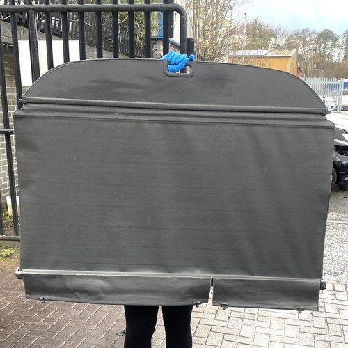 Rear roller parcel shelf see - roller,