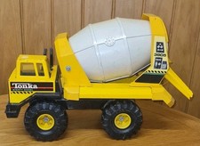 Vintage 3905 Tonka Mighty Diesel Cement Mixer Truck Pressed Steel 19” Long 13.5T