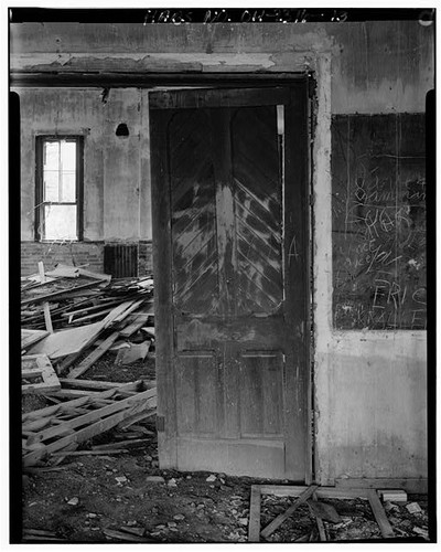 View wood room divider - 13.,