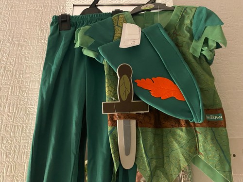 Peter pan costume age - peter,