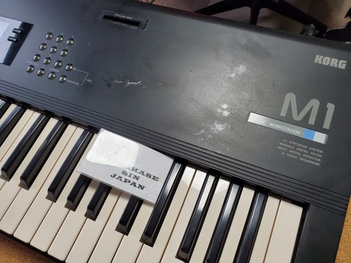 Korg music workstation - m1,