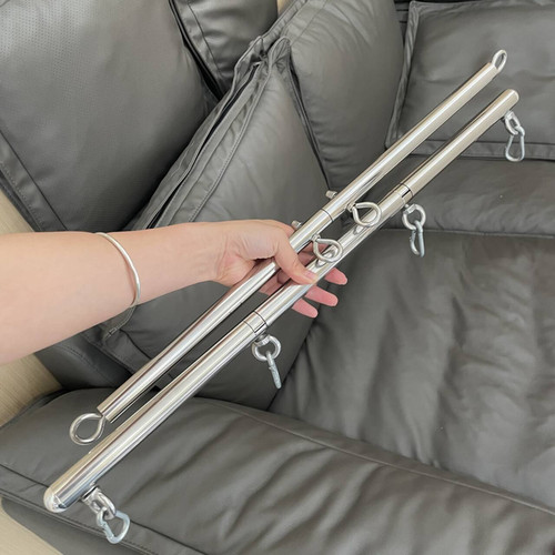 Adjustable open leg spreader - open,