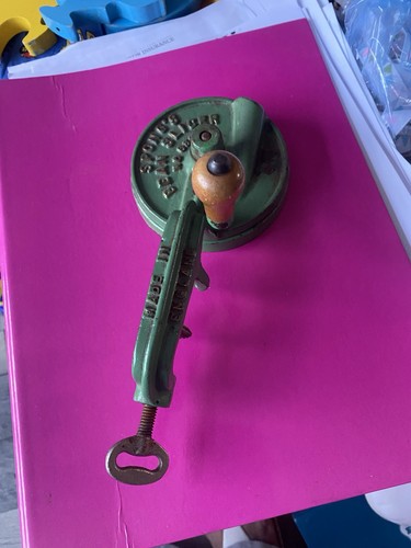 Spong bean slicer - spong, 1950s-1960s