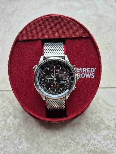 Citizen red arrows eco - red, eco‑drive