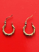 Gorgeous 9CT YELLOW GOLD