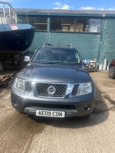 Nissan navara - nissan,
