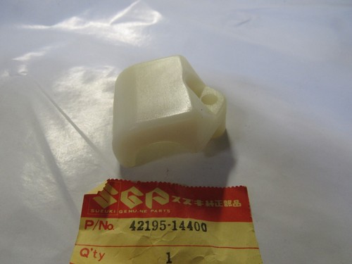 Nos oem new suzuki 1982 - new,