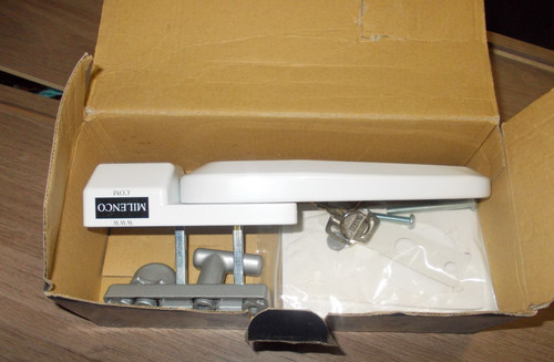 Milenco security door - door, lock