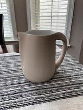 Elsa Peretti For TIFFANY & CO Made In Italy Modern Art Pottery PITCHER 5.5” Tan