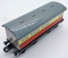 ERTL Thomas The Tank Engine