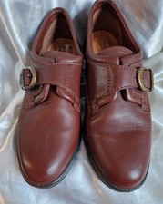 ECCO RELAX SIZE 6.5 CHESTNUT