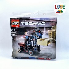 ⭐ LEGO Technic Forklift with