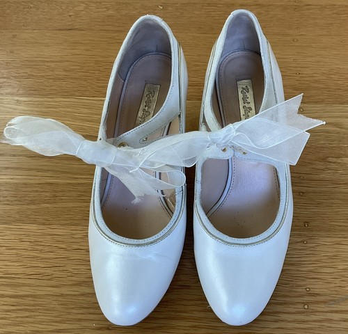 Rachel simpson closed toe - closed,