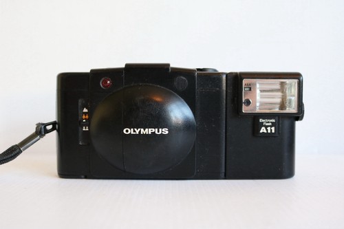 Olympus xa2 35mm film - olympus,