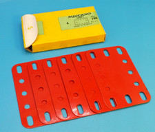 Meccano yellow trade box of six light red Flexible Plates, part 188.