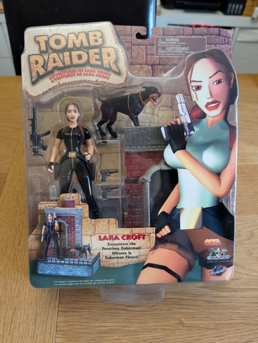 Playmates tomb raider - tomb, lara