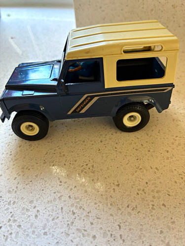 Britains land rover defender - rover,