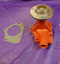 AUSTIN GIPSY TAXI FX4D BMCEA LDM WFK WF FG  MARINE  WATER PUMP SOLD ON  EXCHANGE