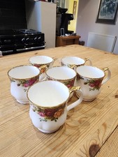 6 x Royal Albert OLD COUNTRY ROSES montrose shape mugs