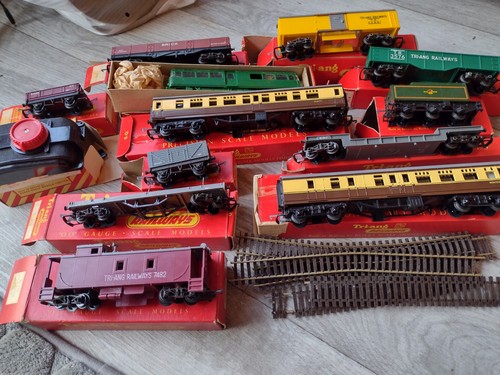 Gauge model trains triang - oo,