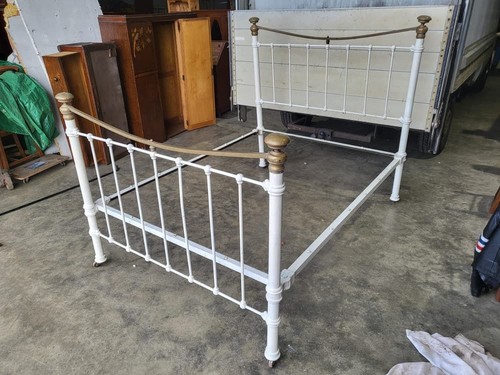 Antique victorian cast iron - cast,