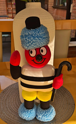 Bertie bassett plush soft toy - bertie,
