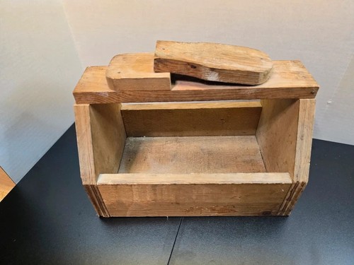 Handmade wooden shoe - handmade, box