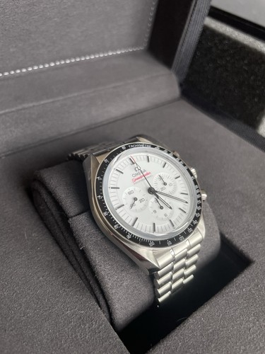 Omega speedmaster moonwatch - omega,