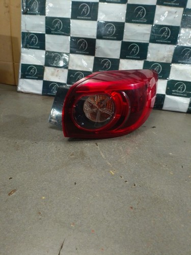 Mazda hatchback tail light - tail,