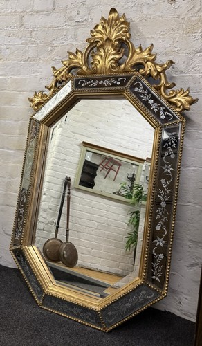 Large venetian wall - venetian, mirror