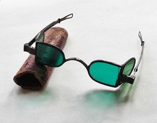 Victorian Folding Green Eye