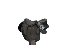 SYNTHETIC TREELESS HORSE