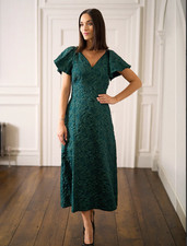 Stunning Current Gina Bacconi