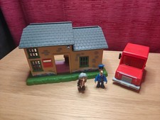 Postman Pat Post Office with Pat 1 Van Pat & Mrs Goggins Figures