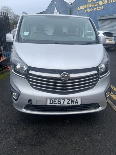2017 vivaro trafic breaking - 2017,
