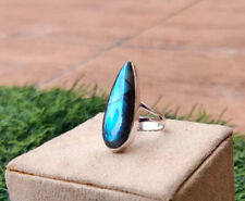 Beautiful Labradorite Women