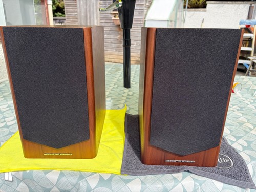 Acoustic energy 500 - , ae