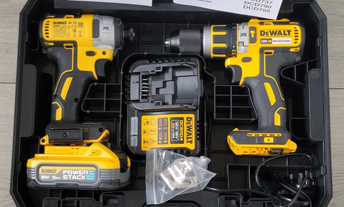 New dewalt 18v drill kit - new,