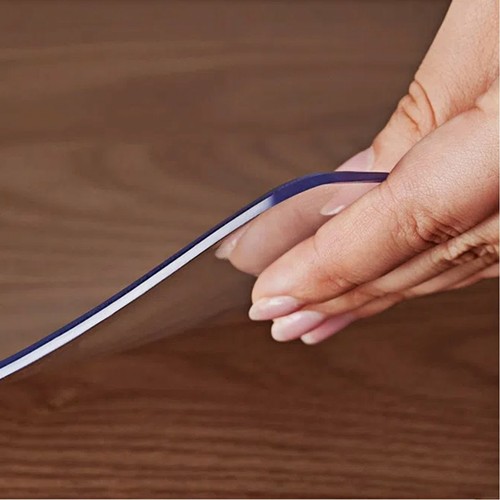 Wipe clean plastic table cover - wipe,