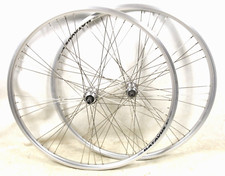 Q/R 700c WHEELS 9 x 4 SPOKE