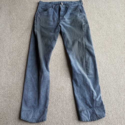 Levi engineered twist - engineered,