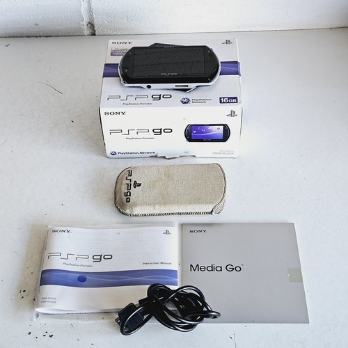 Sony psp 16gb - sony, go