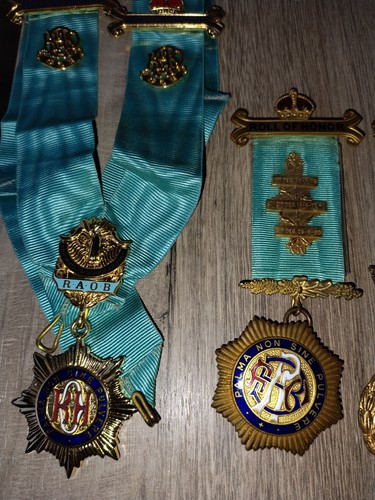Royal ancient order - royal, of