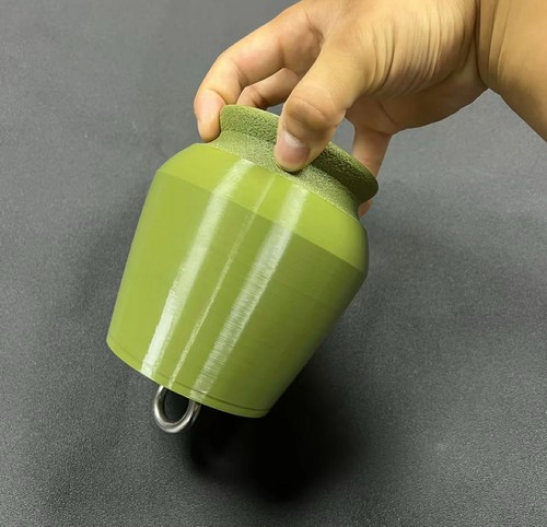 Giant green urn grip - xf,